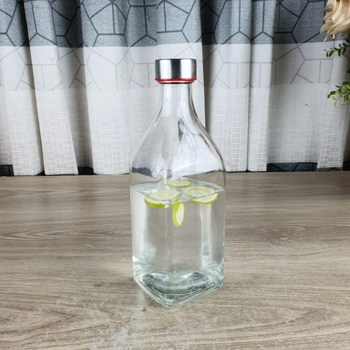 1 Liter Glass Water Bottle Squwer