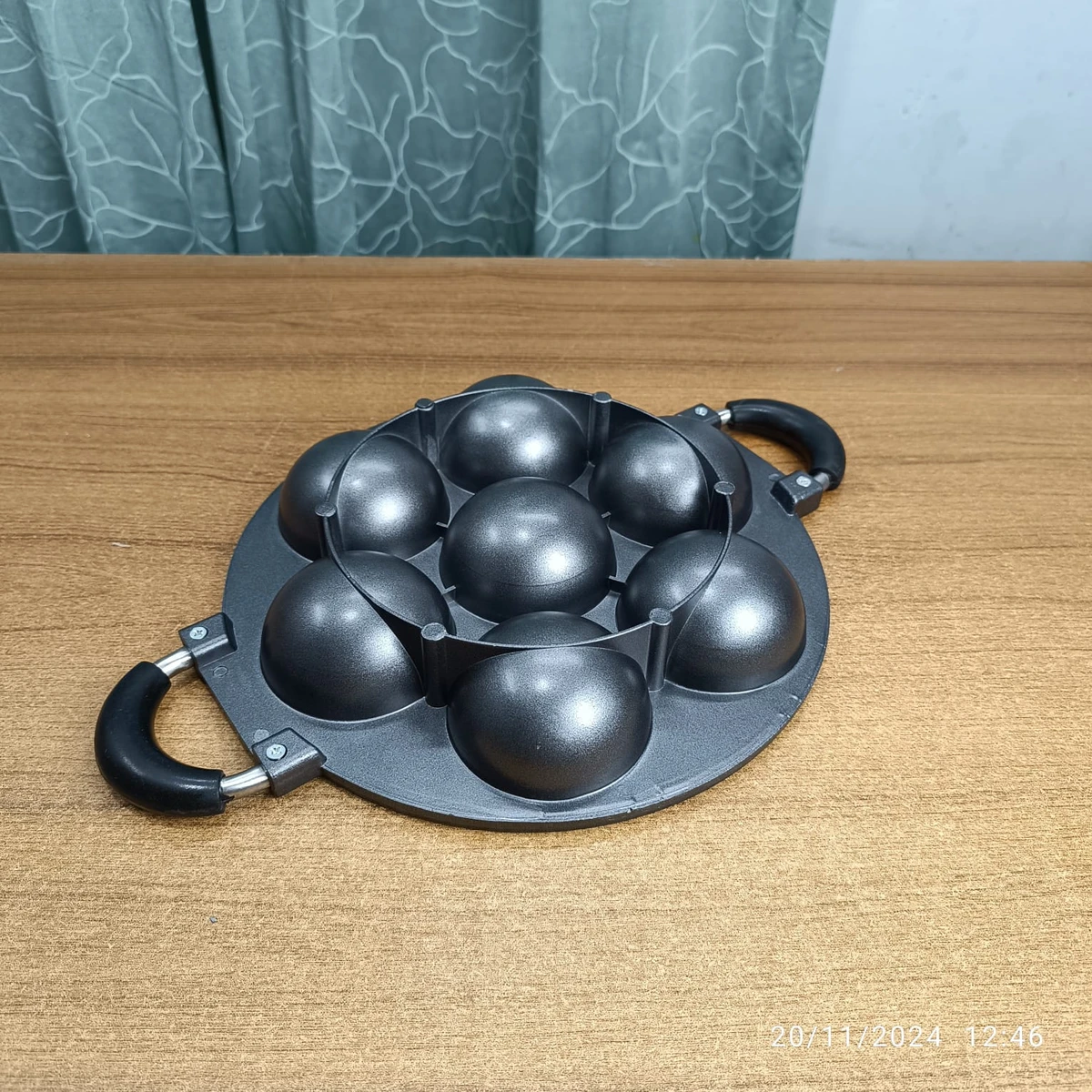 7-holes Baking Pan Non Stick Pan DIY Octopus Rice-meat Dumplings Egg Cake Dumplings Hamburger Kitchen Baking Mold 1 - Image 5