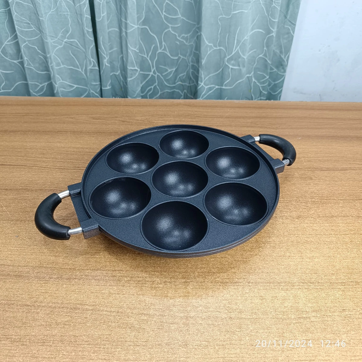 7-holes Baking Pan Non Stick Pan DIY Octopus Rice-meat Dumplings Egg Cake Dumplings Hamburger Kitchen Baking Mold 1 - Image 3