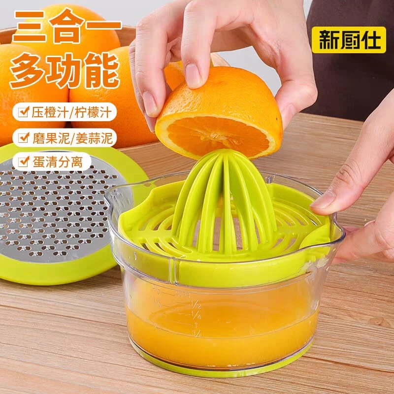 4 in 1 Multi-functional Manual Hand Fruit Squeezer Citrus Lemon Orange Hand Juicer with Stainless Steel Grinding Board Garlic Grater Egg Yolk Separator for Kitchen Dinner Room - Image 4