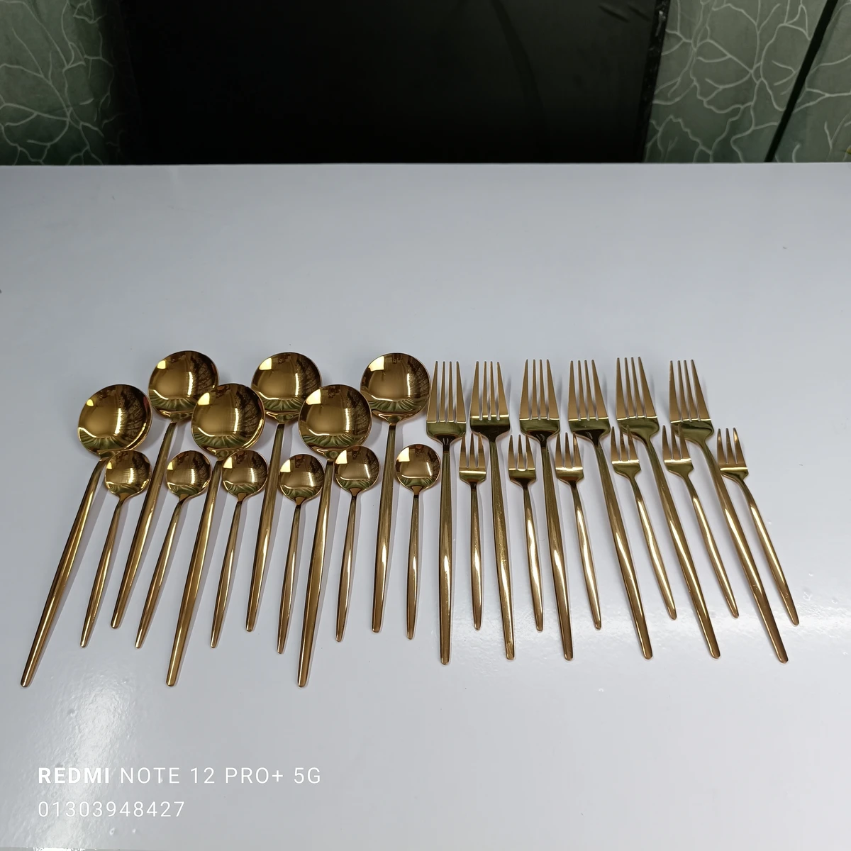 24-Piece Steel Cutlery Set Rose Golden  color - Image 11