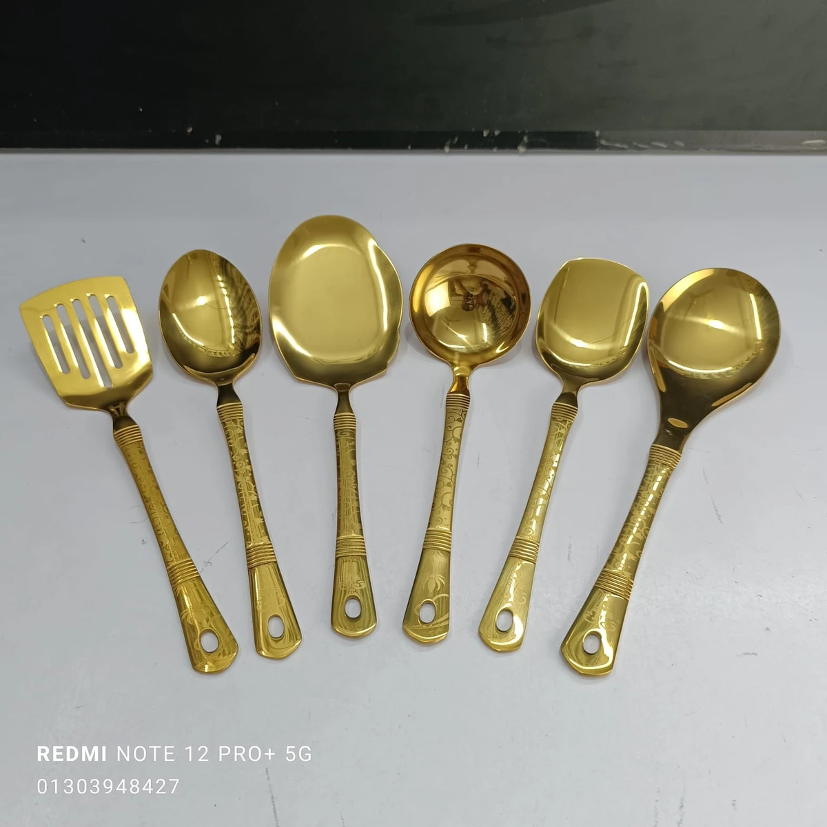 7 pcs Golden print Spoon set T7