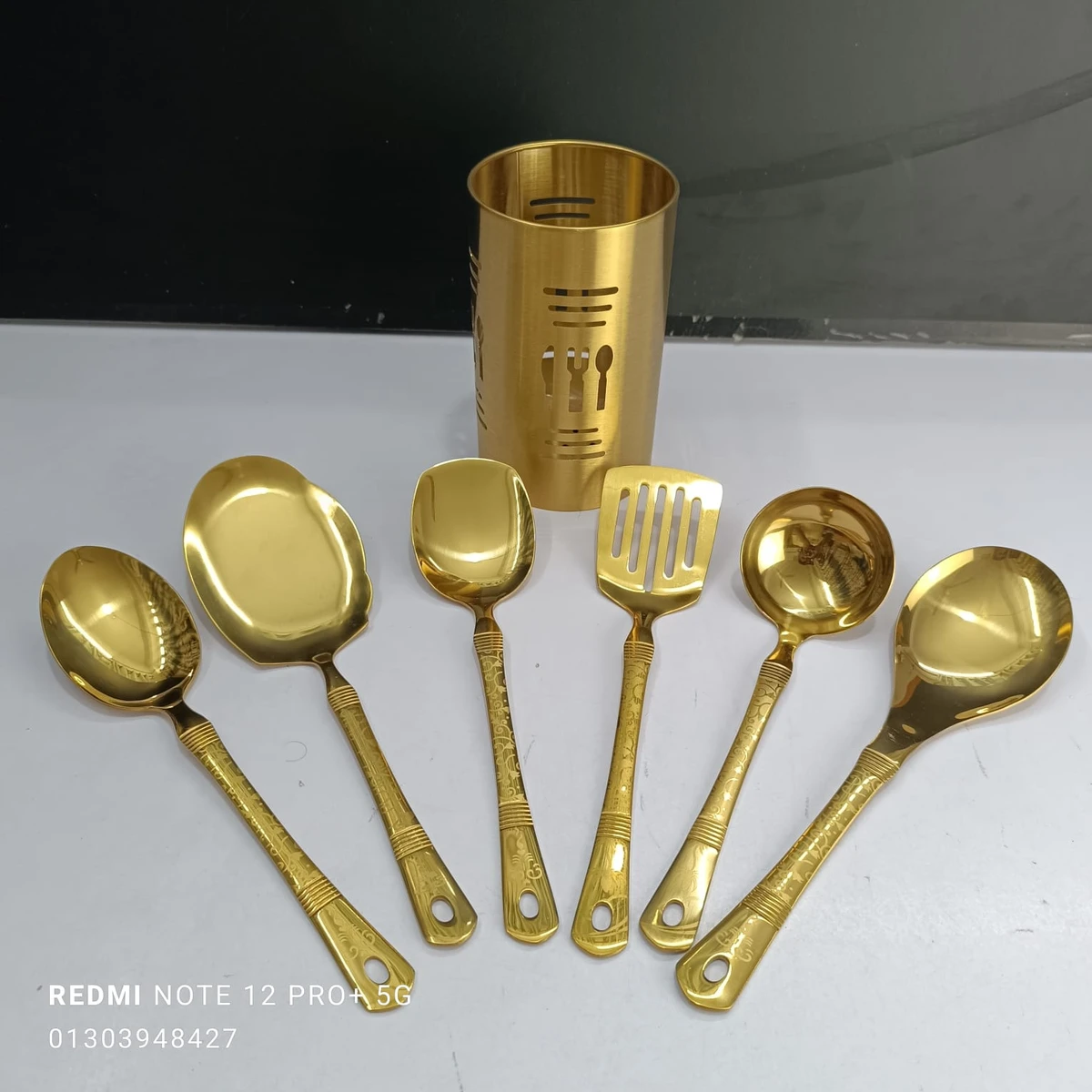 7 pcs Golden print Spoon set T7