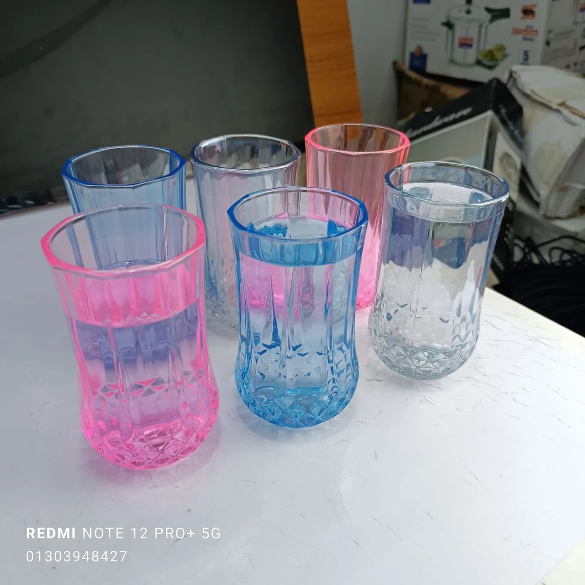 6 pcs Colour Daimond Glass set - Image 3