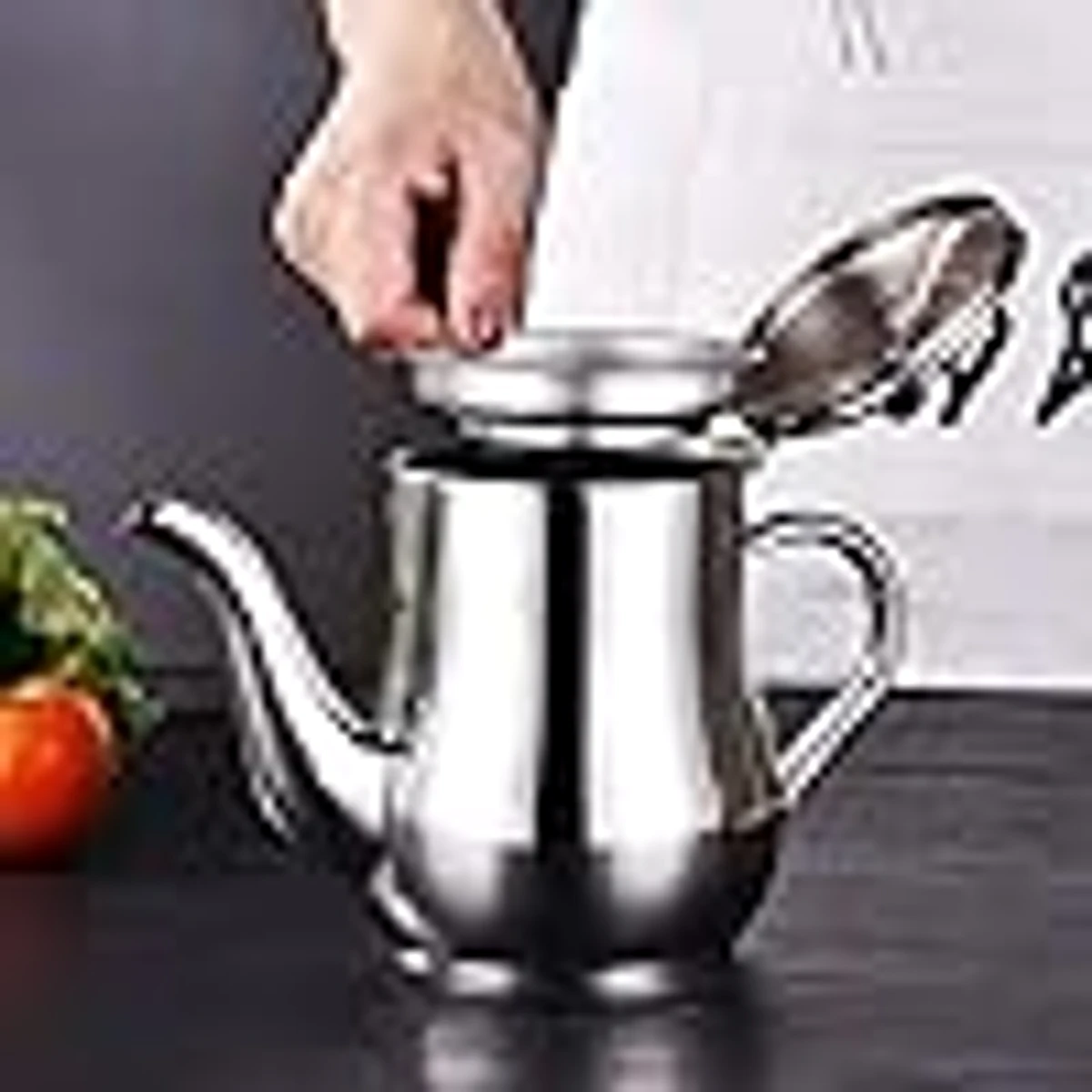 800 ml Filter screen oil kettle stainless steel household wine kettle anser kettle pour oil bottle seasoning bottle kitchen supplies oil tank artifact