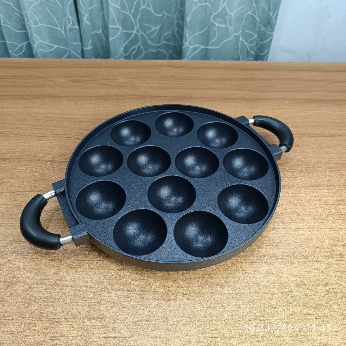 12 -holes Baking Pan Non Stick Pan DIY Octopus Rice-meat Dumplings Egg Cake Dumplings Hamburger Kitchen Baking Mold 3 - Image 6